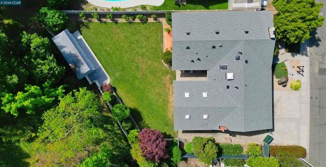 2810 Wright Ave, Pinole, CA 94564