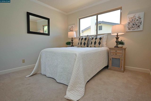 2810 Wright Ave, Pinole, CA 94564