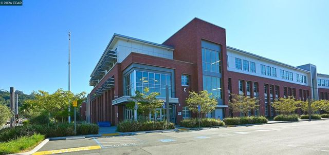 2810 Wright Ave, Pinole, CA 94564