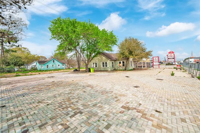 1314 1st Street, Rosenberg, TX 77471