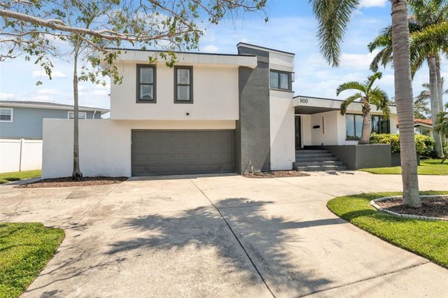 900 79TH STREET S, St Petersburg, FL 33707