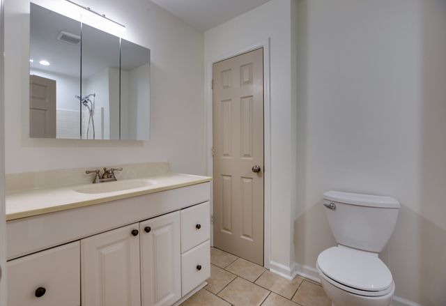 788 Dejarnette Ln, Murfreesboro, TN 37130