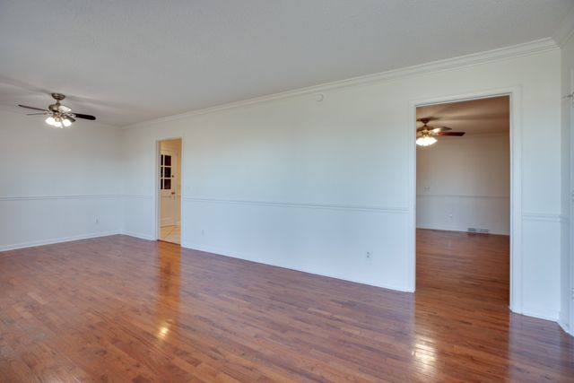 788 Dejarnette Ln, Murfreesboro, TN 37130