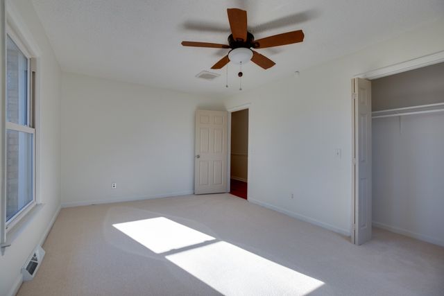 788 Dejarnette Ln, Murfreesboro, TN 37130