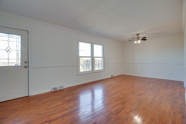 788 Dejarnette Ln, Murfreesboro, TN 37130