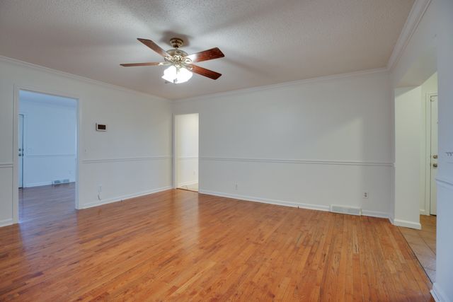 788 Dejarnette Ln, Murfreesboro, TN 37130