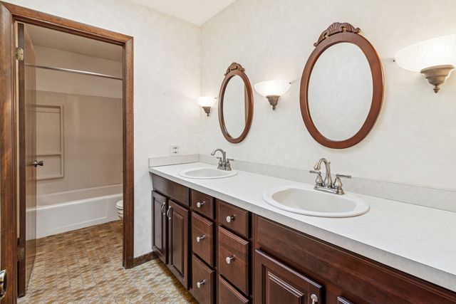 13641 Pheasant Circle, Homer Glen, IL 60491