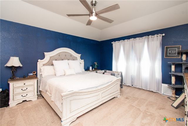 6008 Sally Ride Lane, Killeen, TX 76543