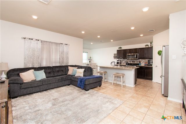 6008 Sally Ride Lane, Killeen, TX 76543