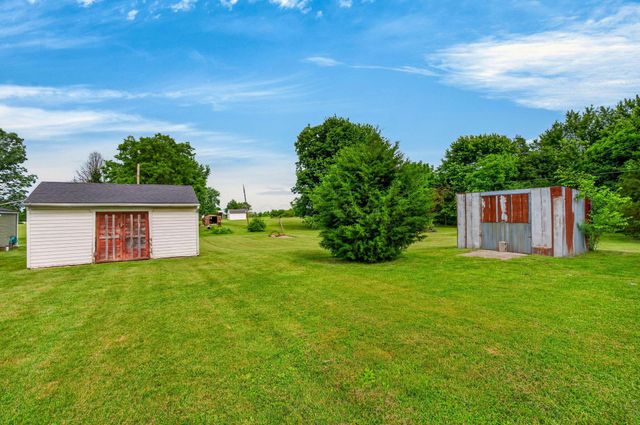 6718 Hitler Road 2, Circleville, OH 43113