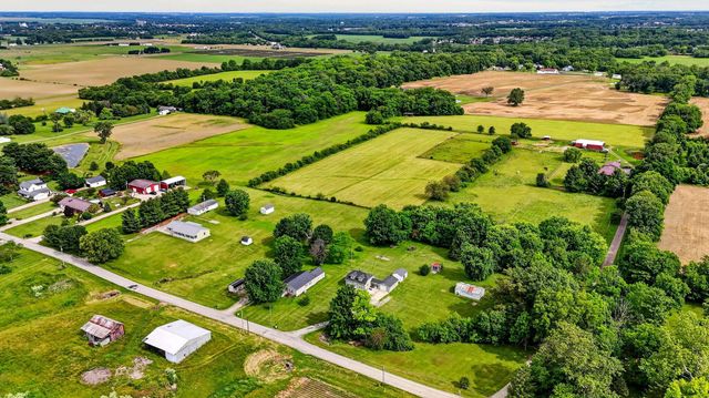 6718 Hitler Road 2, Circleville, OH 43113