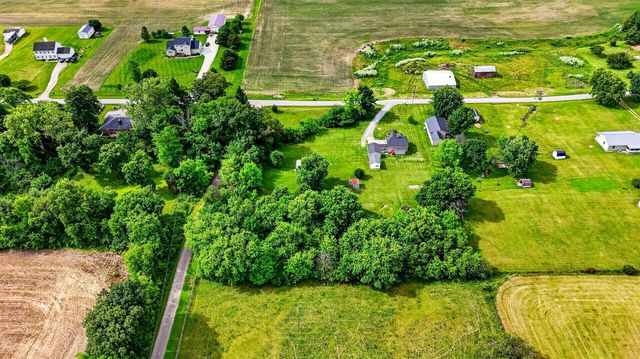 6718 Hitler Road 2, Circleville, OH 43113