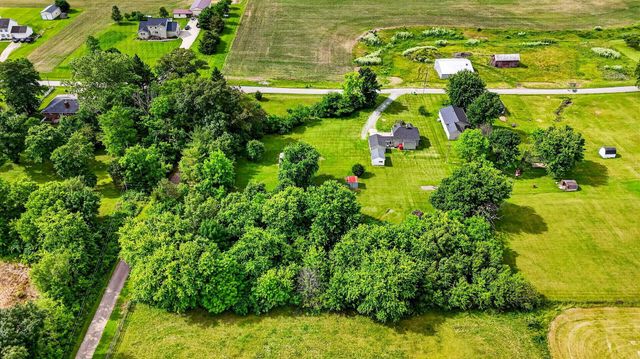 6718 Hitler Road 2, Circleville, OH 43113