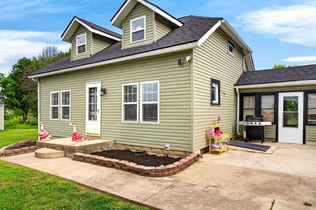 6718 Hitler Road 2, Circleville, OH 43113