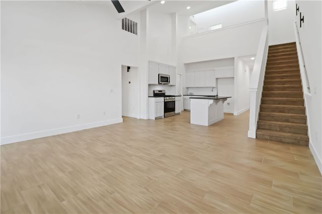 646,648,668,670,672, etc. Sun Meadows Loop, Centerton, AR 72719