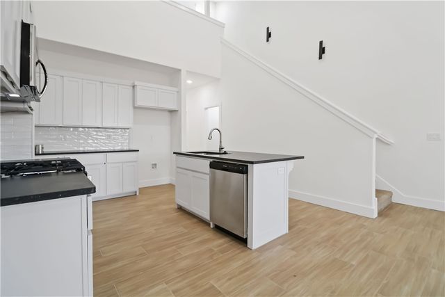 646,648,668,670,672, etc. Sun Meadows Loop, Centerton, AR 72719