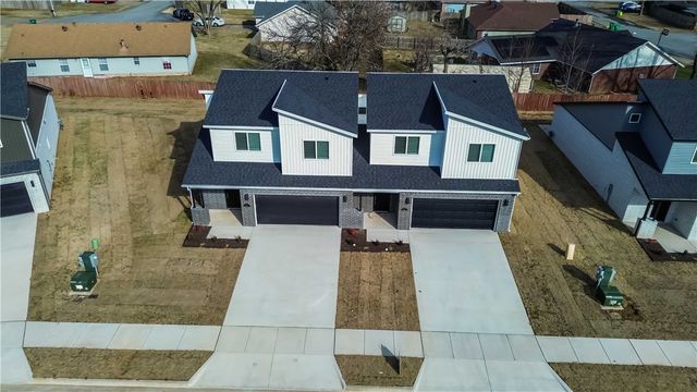 646,648,668,670,672, etc. Sun Meadows Loop, Centerton, AR 72719