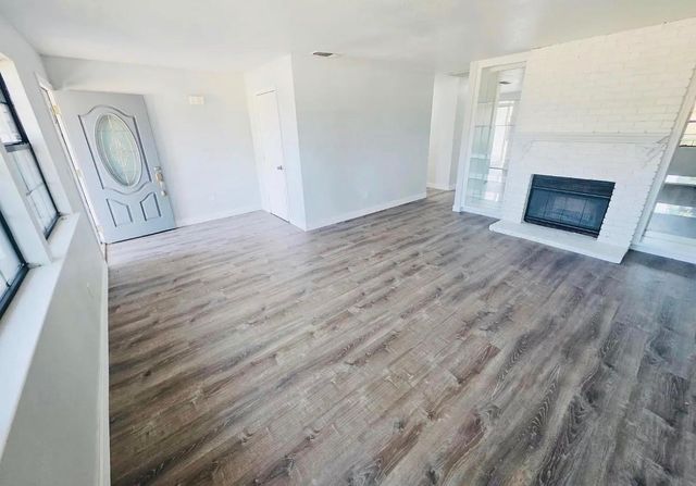 1450 Oak Nob Way, Sacramento, CA 95833