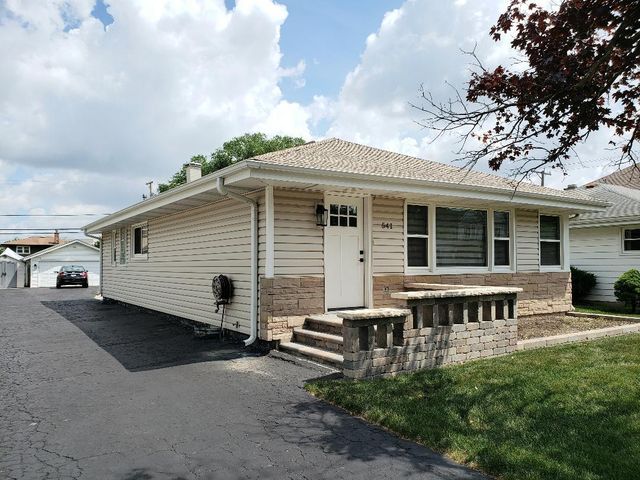 541 W Belden Avenue, Elmhurst, IL 60126