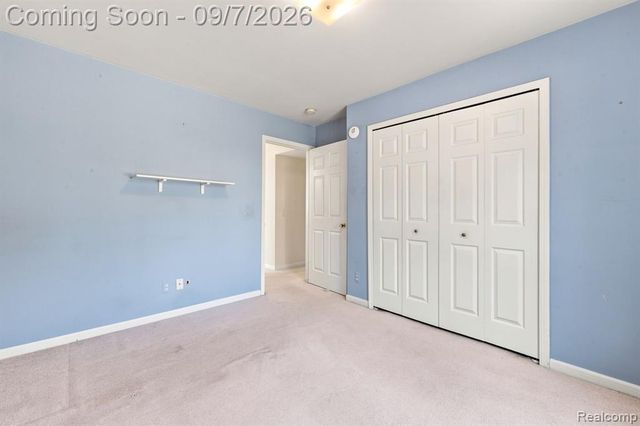 34780 W 8 Mile Road 7, Farmington Hills, MI 48335