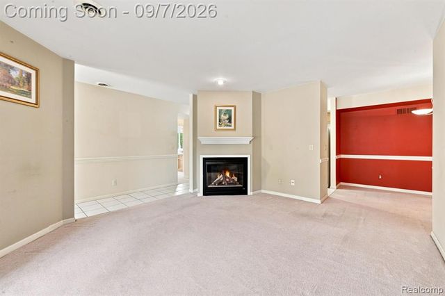 34780 W 8 Mile Road 7, Farmington Hills, MI 48335
