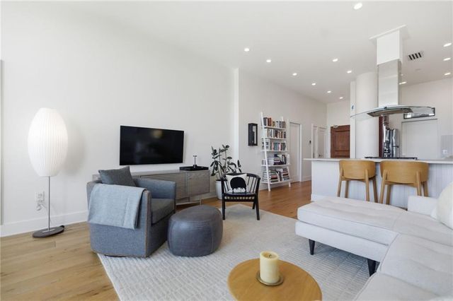 3820 Roswell Road 1012, Atlanta, GA 30342
