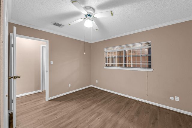 2453 Briarwest Boulevard, Houston, TX 77077