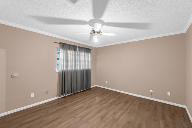 2453 Briarwest Boulevard, Houston, TX 77077