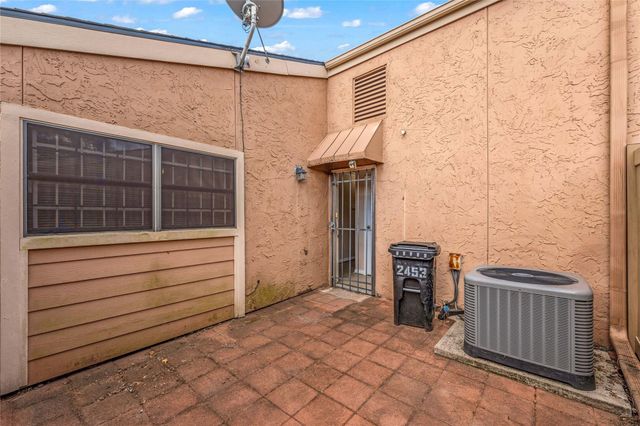 2453 Briarwest Boulevard, Houston, TX 77077