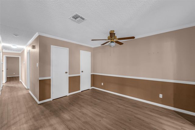 2453 Briarwest Boulevard, Houston, TX 77077