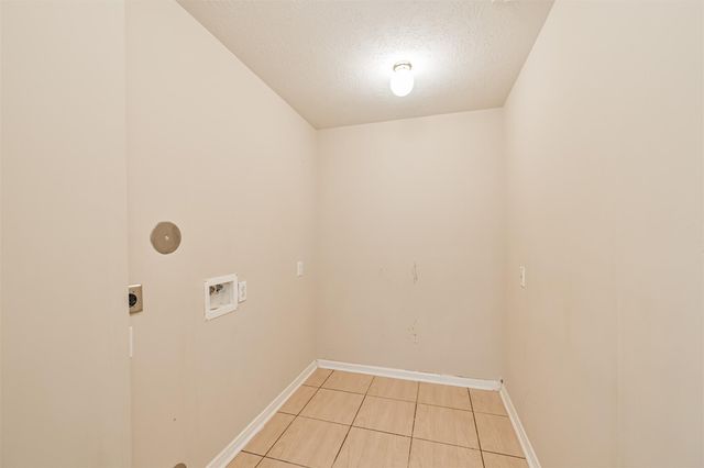 3519 Dry Creek Drive, Pasadena, TX 77505