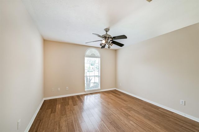 3519 Dry Creek Drive, Pasadena, TX 77505