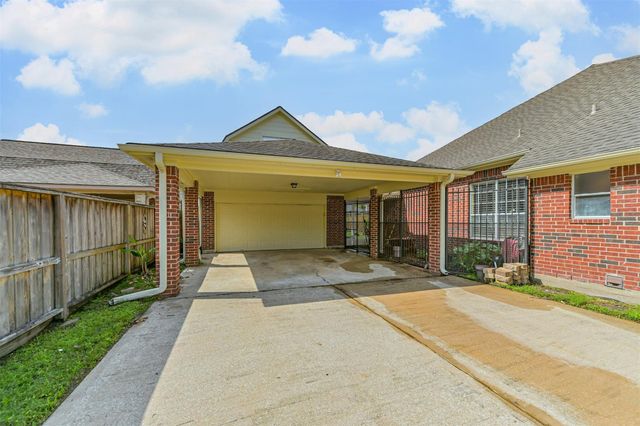 3519 Dry Creek Drive, Pasadena, TX 77505