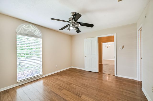 3519 Dry Creek Drive, Pasadena, TX 77505