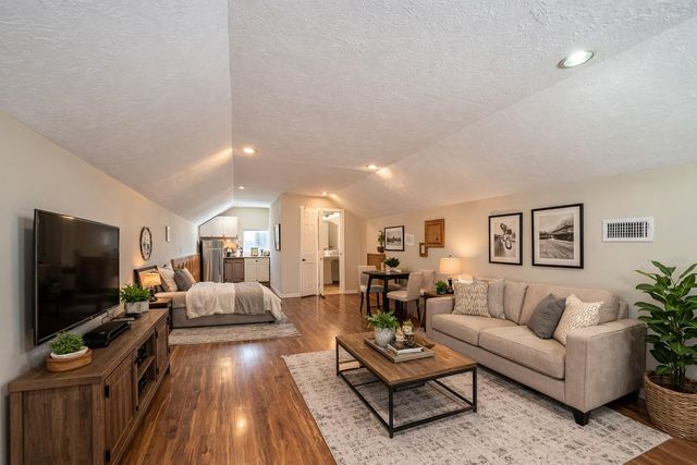 3519 Dry Creek Drive, Pasadena, TX 77505