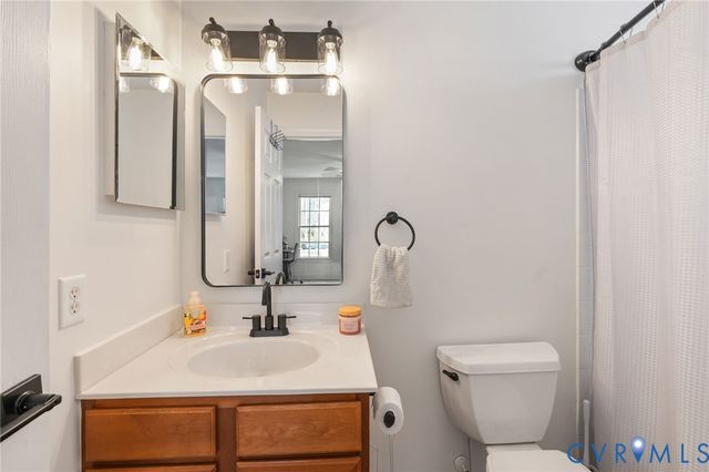 10101 Chestnut Grove Ter, Mechanicsville, VA 23116