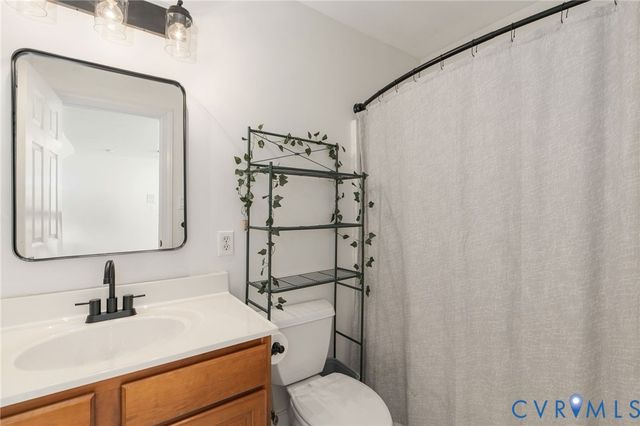 10101 Chestnut Grove Ter, Mechanicsville, VA 23116