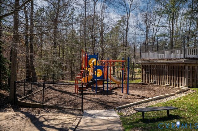 10101 Chestnut Grove Ter, Mechanicsville, VA 23116