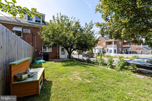 449 N STATE ST, Ephrata, PA 17522