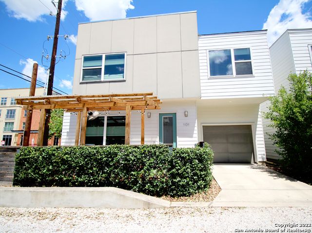 236 E Cevallos Unit 101, San Antonio, TX 78204