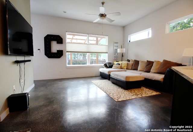 236 E Cevallos Unit 101, San Antonio, TX 78204