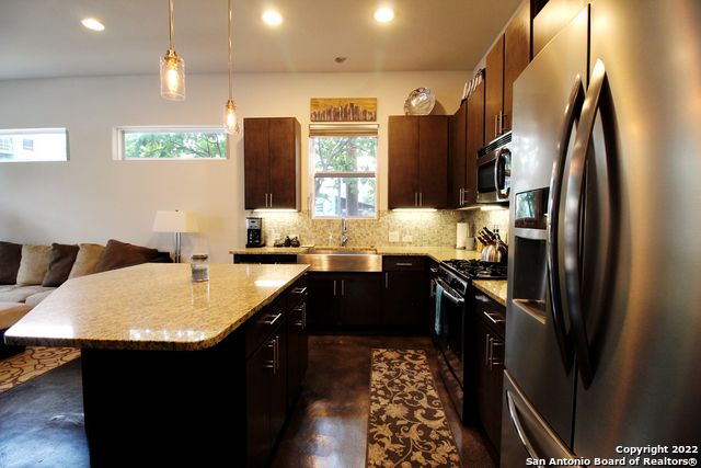 236 E Cevallos Unit 101, San Antonio, TX 78204