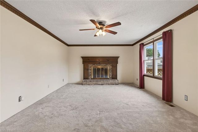 4712 Longmont RD, Virginia Beach, VA 23456