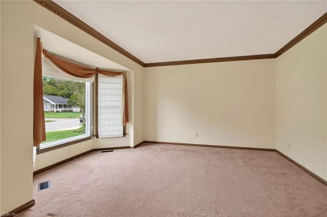 4712 Longmont RD, Virginia Beach, VA 23456