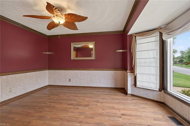 4712 Longmont RD, Virginia Beach, VA 23456