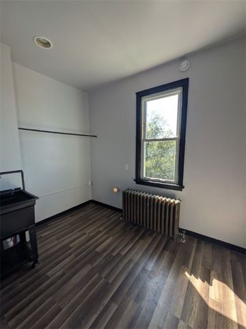 1818 Westmont Ave, Carrick, PA 15210