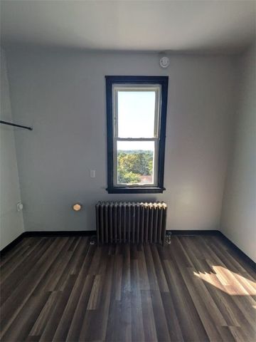 1818 Westmont Ave, Carrick, PA 15210