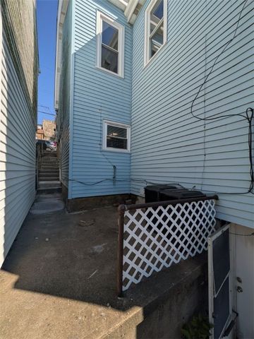 1818 Westmont Ave, Carrick, PA 15210