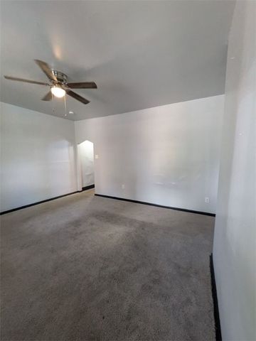 1818 Westmont Ave, Carrick, PA 15210