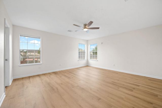 20743 Bishops Gate Lane, Humble, TX 77338